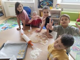 Gruppe 10 Weinachtsbäckerei
